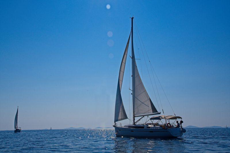 Book yachts online - sailboat - Bavaria Cruiser 41 - MH 71 - rent
