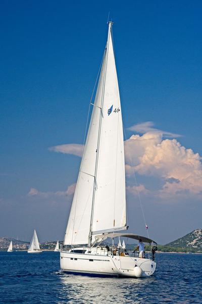 Book yachts online - sailboat - Bavaria 46 CN - MH 47 - rent
