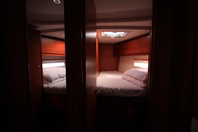 Book yachts online - sailboat - Dufour 500 Grand Large - Nirvana (refit 2020) - rent