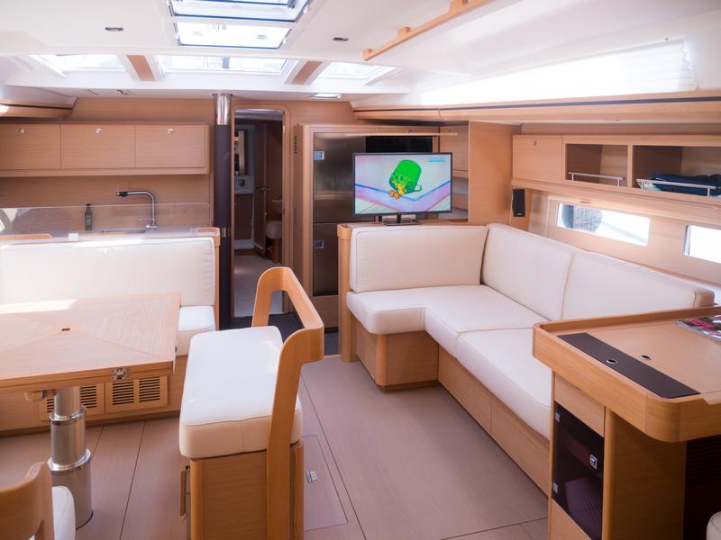 Book yachts online - sailboat - Dufour 56 Exclusive - Cavaliere CAST(Ac+Gen+Wm+Bbq) - rent
