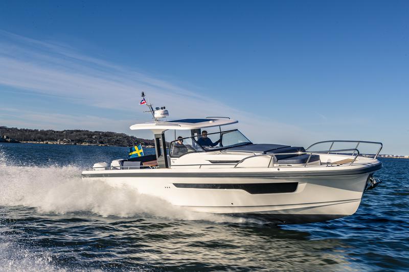 Book yachts online - motorboat - Nimbus Tender T11 - RUDDY - rent