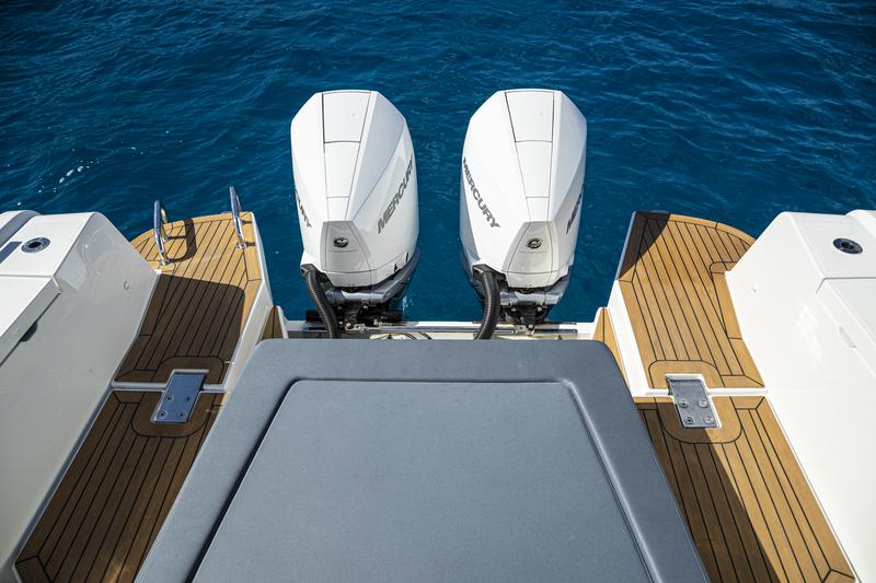 Book yachts online - motorboat - Nimbus Tender T11 - RUDDY - rent