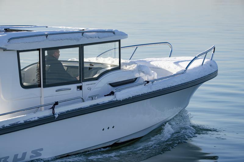 Book yachts online - motorboat - Nimbus Commuter 9 - STICH - rent