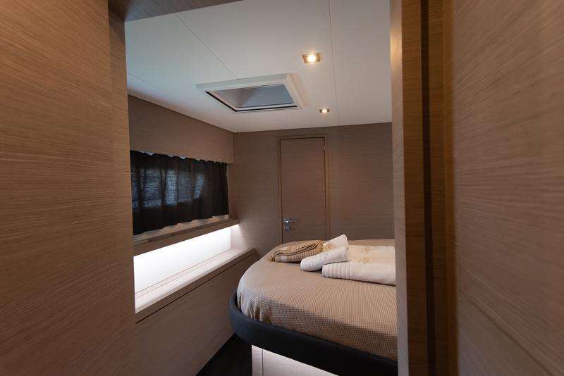 Book yachts online - catamaran - Fountaine Pajot - Saona 47 - Crewed   "Alegria" - rent