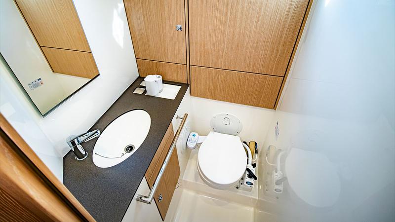 Book yachts online - sailboat - Bavaria Cruiser 46 - ISTANBUL - rent