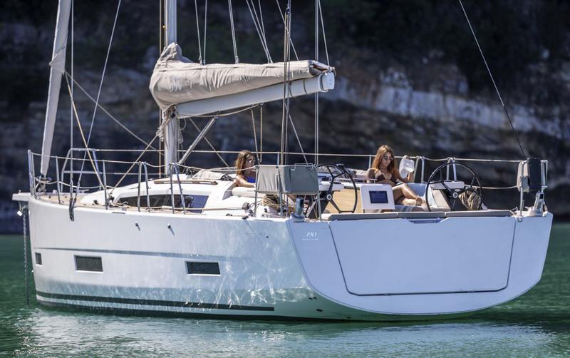Book yachts online - sailboat - Dufour 390 - PARIS - rent