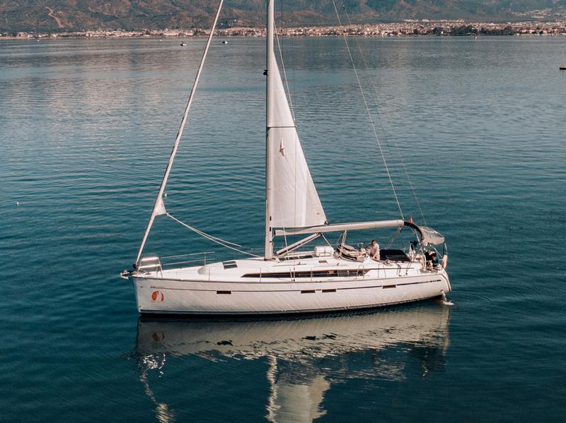 Book yachts online - sailboat - Bavaria Cruiser 46 - BARCELONA - rent