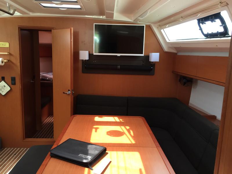 Book yachts online - sailboat - Bavaria Cruiser 46 - Ν - rent