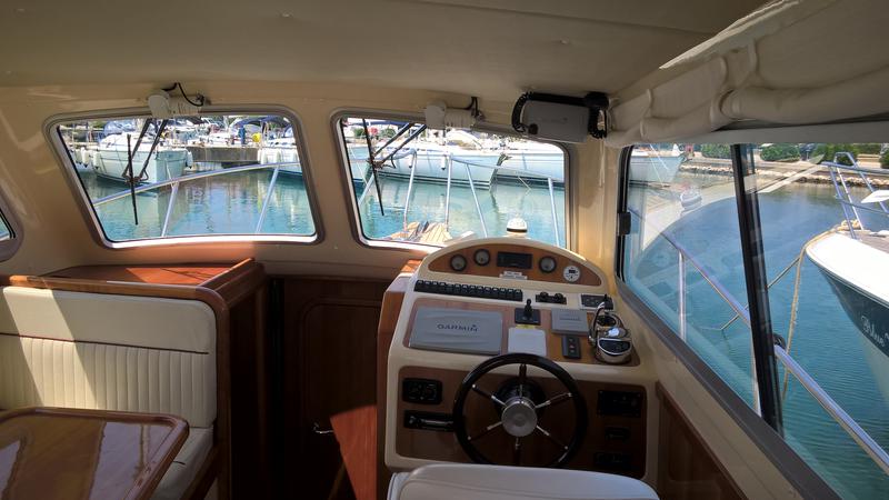 Book yachts online - motorboat - Damor 980 Fjera - Neja - rent