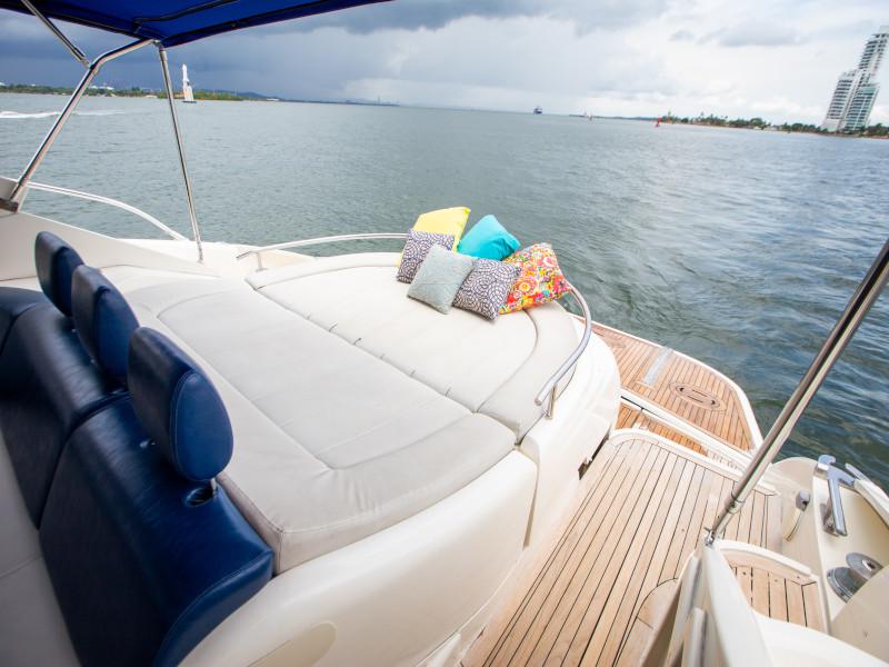 Book yachts online - motorboat - Azimut 55 - Atlantis - rent