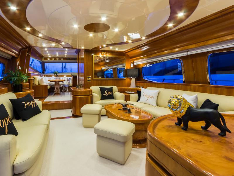 Book yachts online - motorboat - Posillipo Technema 70 - Amoraki - rent
