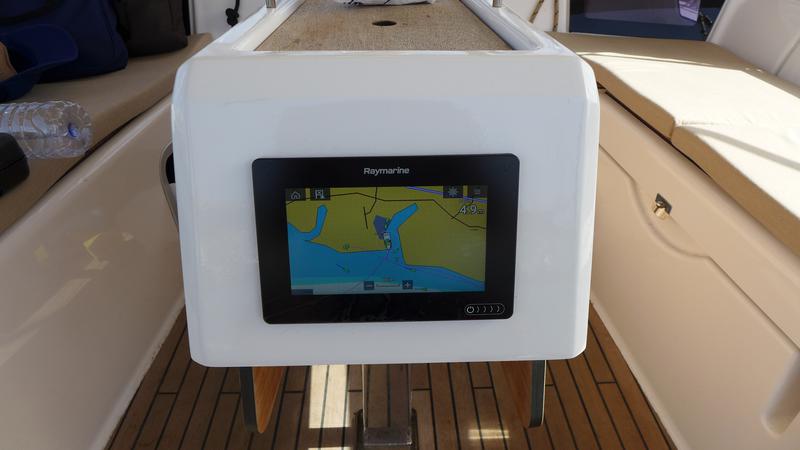 Book yachts online - sailboat - Dufour 360 - Mar me Quer - rent