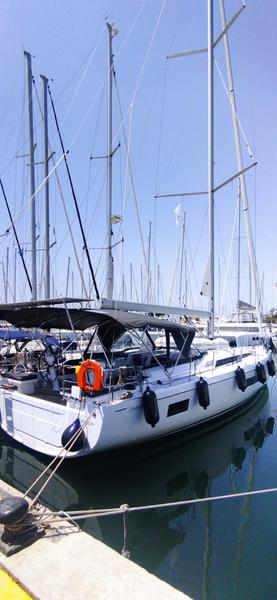 Book yachts online - sailboat - Oceanis 51.1 - ESCAPE (generator, air condition, water maker, 1 SUP free of charge) - rent