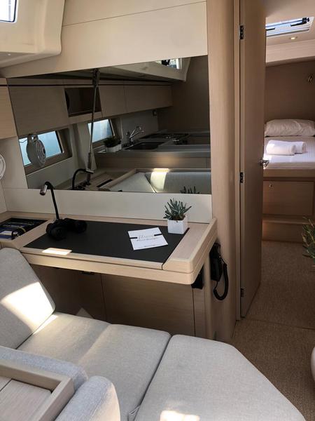 Book yachts online - sailboat - Oceanis 51.1 - DEMILIA STAR (generator, air condition, water maker, full teak deck, pearl grey hull, electric throttle, 1 SUP free of charge) - rent