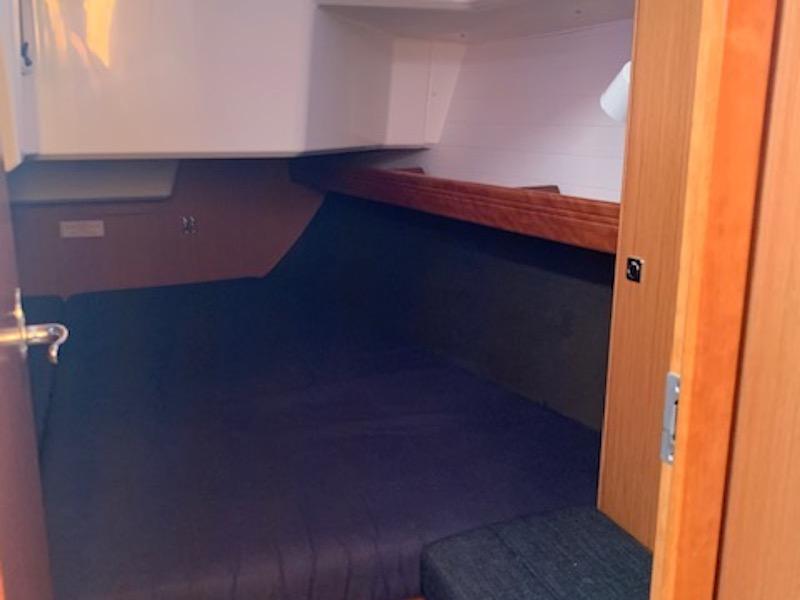 Book yachts online - sailboat - Bavaria 37 Cruiser - Happy Jack - rent