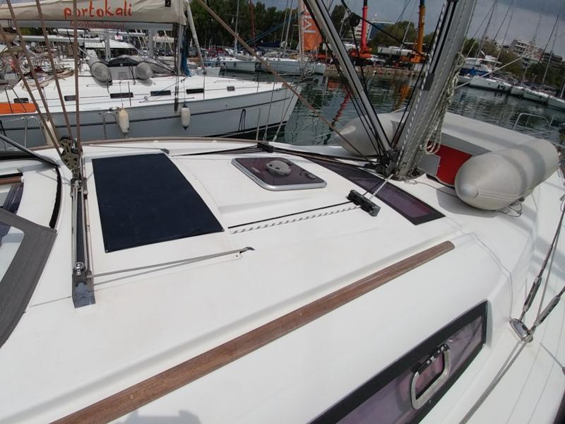 Book yachts online - sailboat - Oceanis 43 - BELUGA - rent
