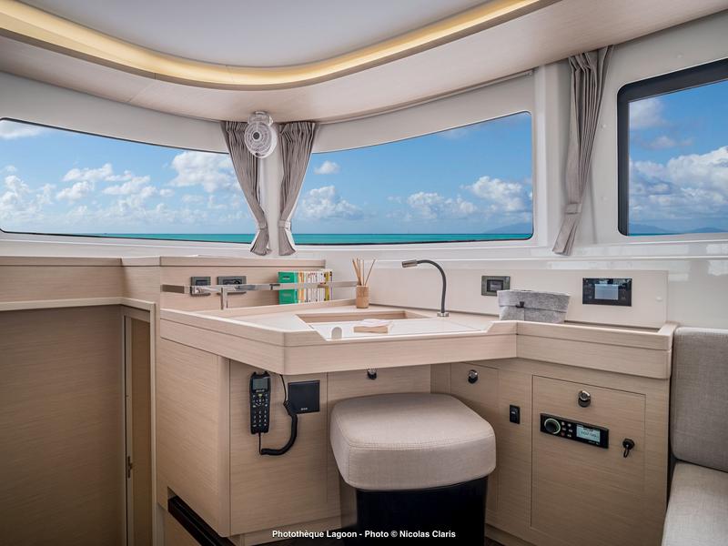 Book yachts online - catamaran - Lagoon 46 - Pepe (crewed) - rent