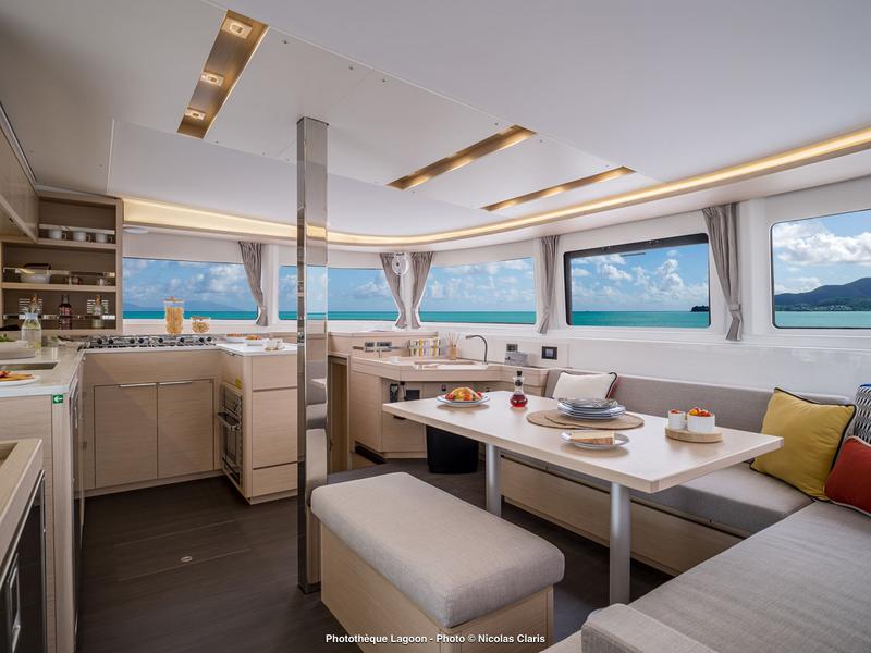 Book yachts online - catamaran - Lagoon 46 - Creo Two (crewed) - rent