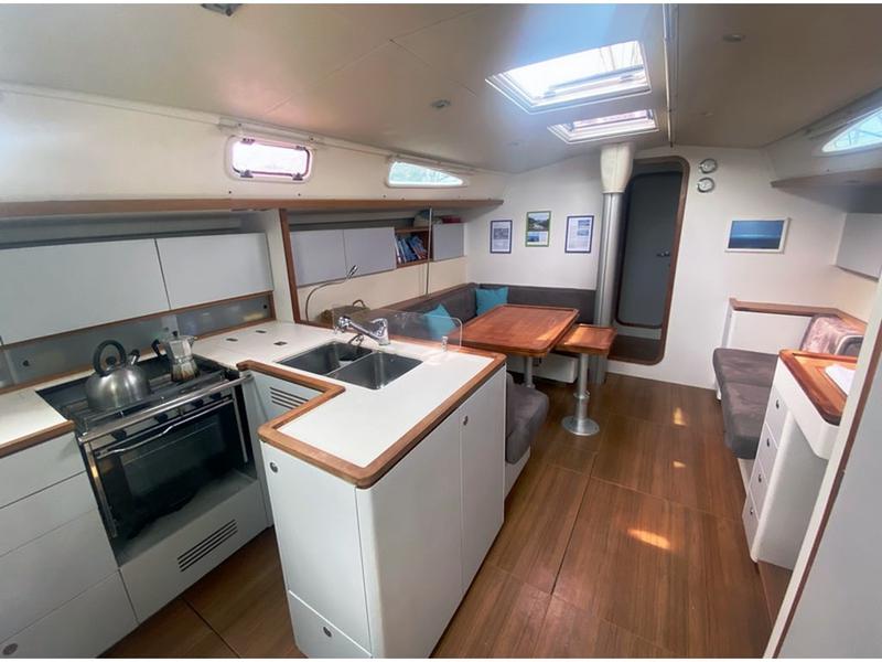 Book yachts online - sailboat - Salona 44 - Sousouni - rent