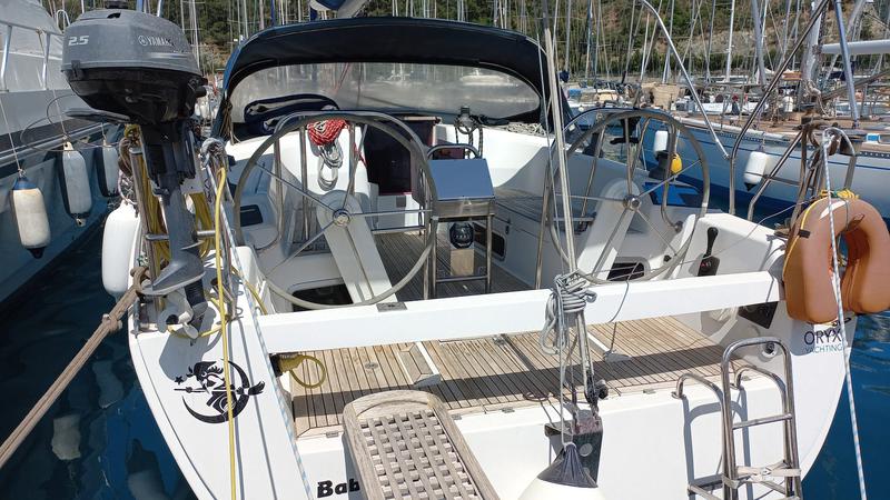 Book yachts online - sailboat - Hanse 375 - Baba Yaga - rent