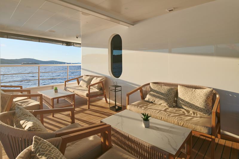 Book yachts online - motorboat - Motoryacht - Lupus Mare - rent