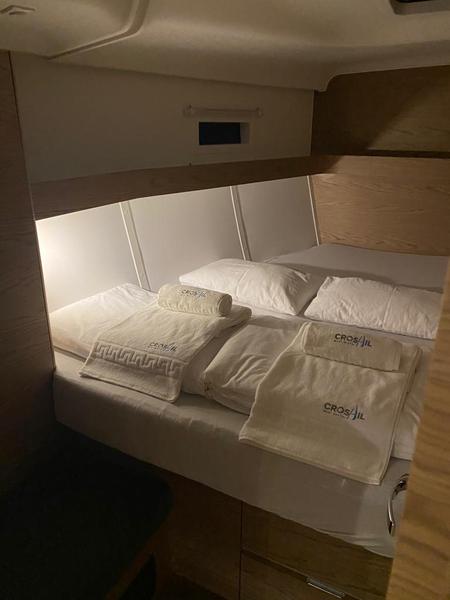 Book yachts online - sailboat - Elan 50  Impression - THERAPY - rent