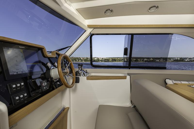 Book yachts online - motorboat - Adriana 36 - Gaja - rent