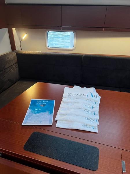 Book yachts online - sailboat - Oceanis 50 Family - GREAT WHITE - rent