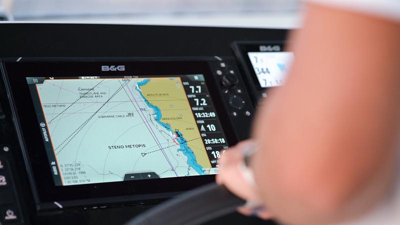 Book yachts online - catamaran - Lagoon 42 - CY-1  - rent