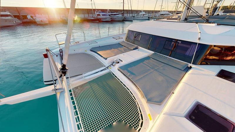 Book yachts online - catamaran - Dufour Catamaran 48 5c+5h - INRADA - rent