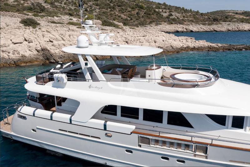 Book yachts online - motorboat - Motoryacht - Sea Breeze II - rent