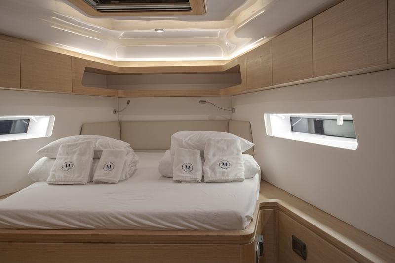 Book yachts online - sailboat - Elan GT6 - NEVERA - rent