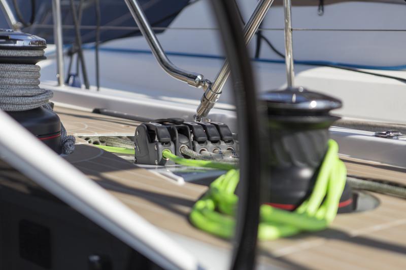 Book yachts online - sailboat - Elan GT6 - NEVERA - rent