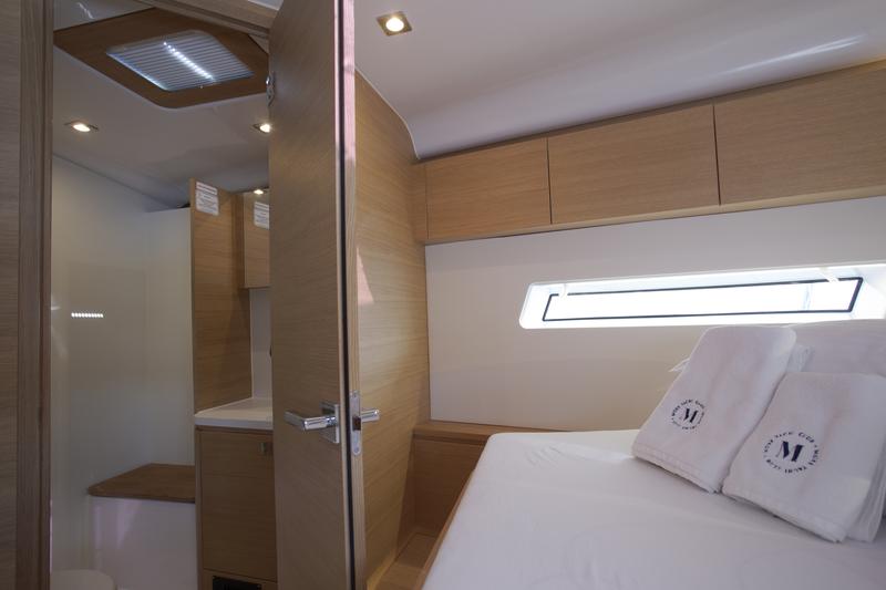Book yachts online - sailboat - Elan GT6 - NEVERA - rent
