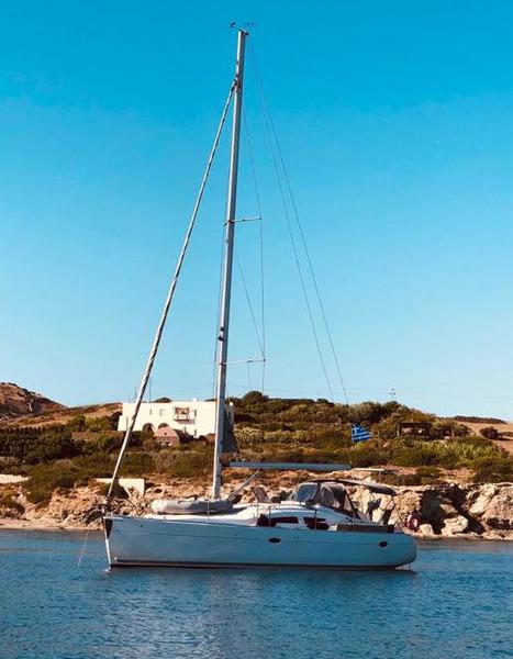Book yachts online - sailboat - Elan 384 Impression - NAIADA  - rent
