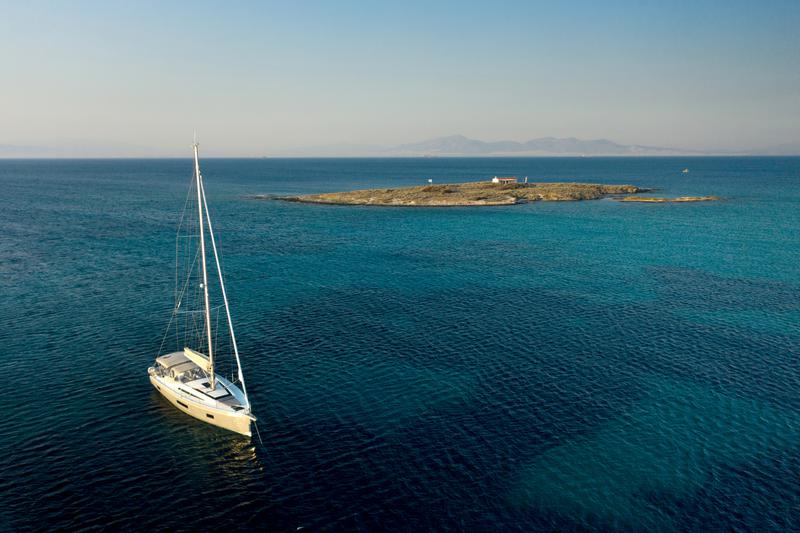 Book yachts online - sailboat - Oceanis 51.1 - Mickey G - rent