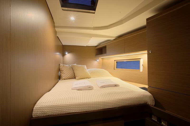 Book yachts online - sailboat - Oceanis 51.1 - Mickey G - rent