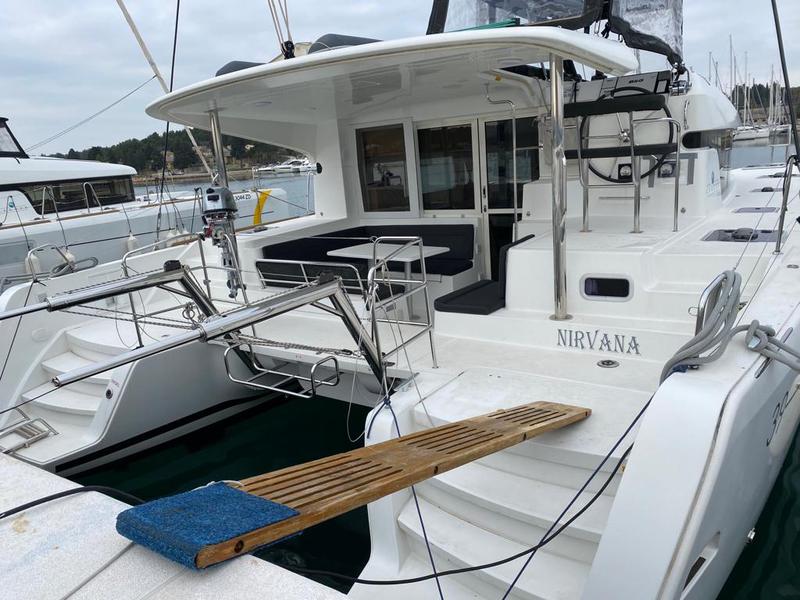 Book yachts online - catamaran - Lagoon 39 - NIRVANA - rent