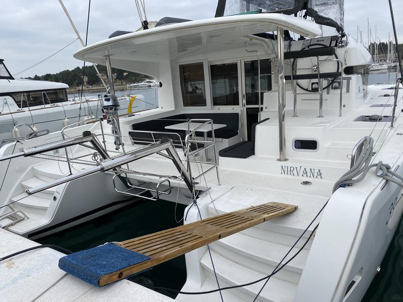Book yachts online - catamaran - Lagoon 39 - NIRVANA - rent