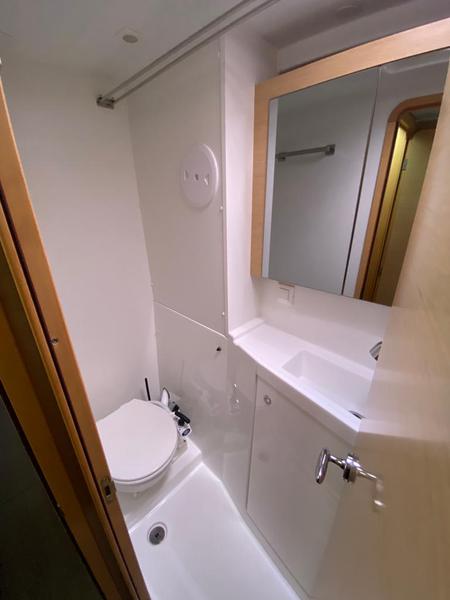 Book yachts online - catamaran - Lagoon 39 - VERTIGO - rent