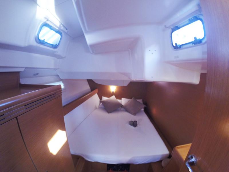 Book yachts online - sailboat - Sun Odyssey 42DS - Sweet Alis - rent