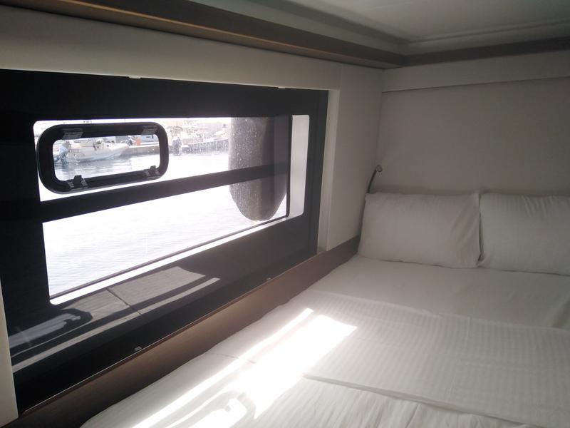 Book yachts online - catamaran - Nautitech 46 Fly - Angie - rent