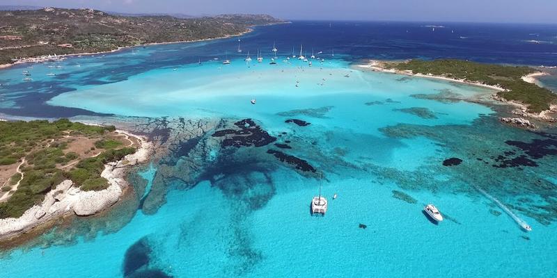 Book yachts online - motorboat - Aicon 54s - Java - rent