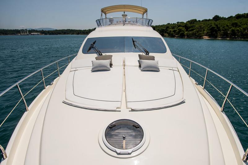 Book yachts online - motorboat - Aicon 54s - Java - rent