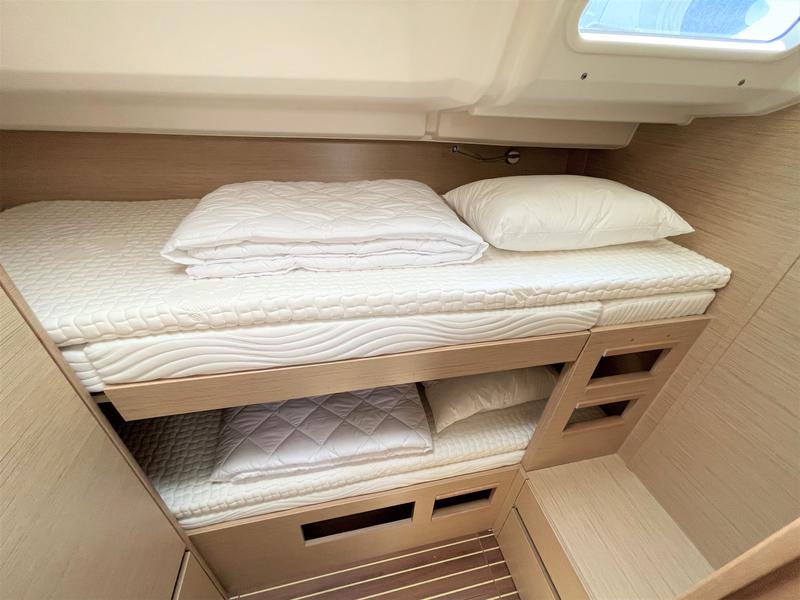 Book yachts online - sailboat - Hanse 508 - Infinity of Happiness - rent