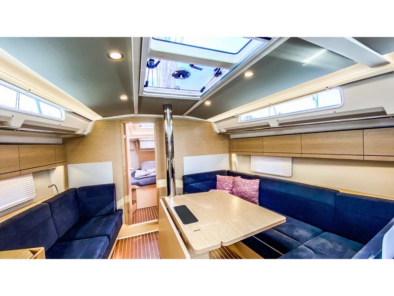 Book yachts online - sailboat - Hanse 418 - Infinity of Wisdom - rent