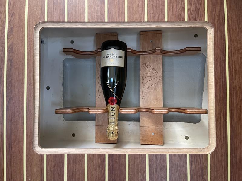 Book yachts online - sailboat - Hanse 418 - Infinity of Wisdom - rent