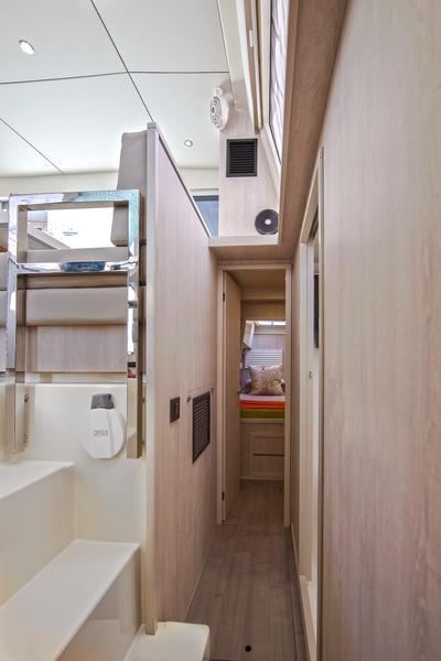 Book yachts online - catamaran - Leopard 40 - DENİZ - rent