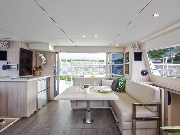 Book yachts online - catamaran - Leopard 40 - DENİZ - rent