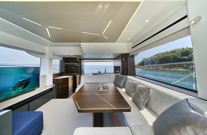 Book yachts online - motorboat - Sunseeker Manhattan 55 - Apolo - rent